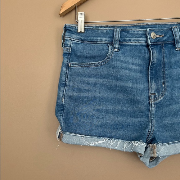 {American Eagle} Next Level Stretch High-Rise Shortie Jean Shorts in Blue - 10 - Picture 2 of 12
